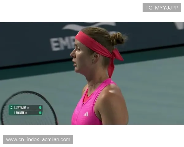 斯瓦泰克快速反拍角度惊艳