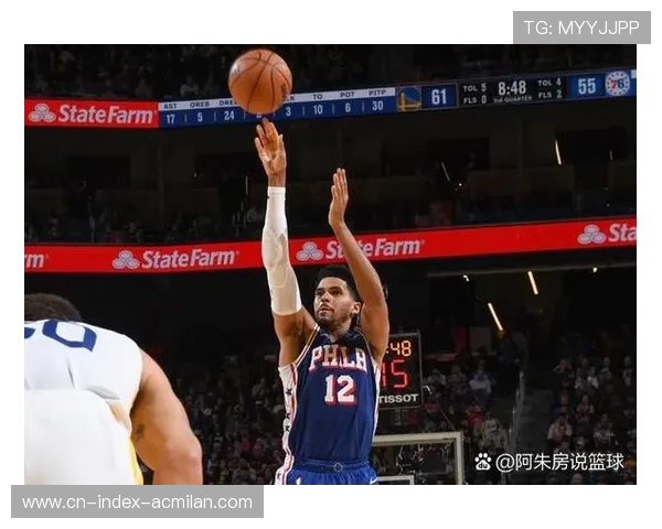 哈登急停后仰两分，76人再添关键得分