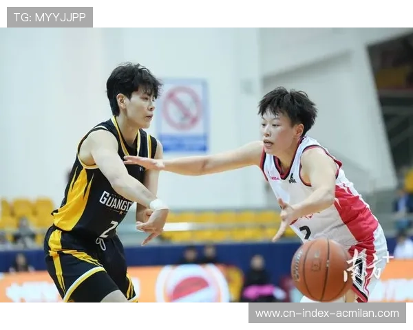 女篮比赛中临场换人创造奇迹节奏